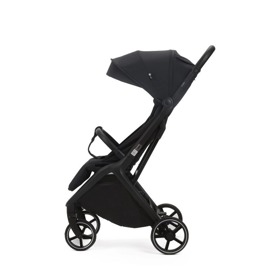 Прогулянкова коляска Adamex Bello Black