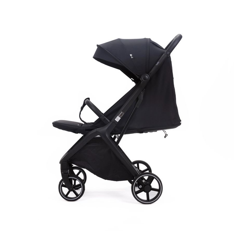 Прогулянкова коляска Adamex Bello Black
