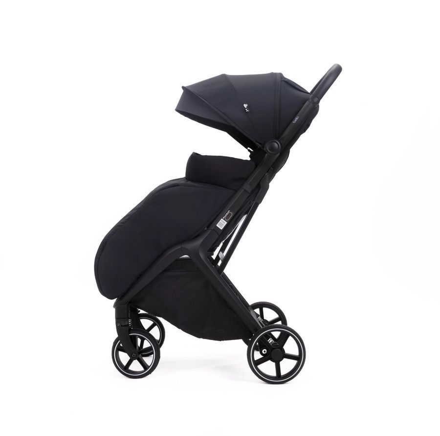 Прогулянкова коляска Adamex Bello Black